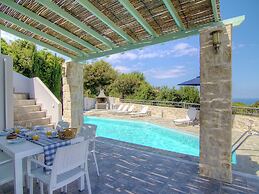 Luxury Villa in Agia Triada With Swimming Pool