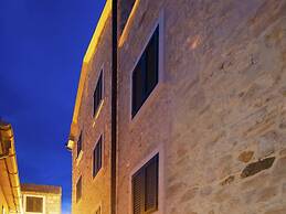 Sea-view Villa in Bol with Hot Tub, Sauna, Whirlpool