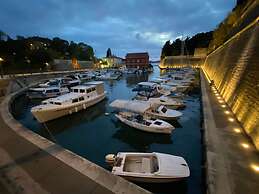 Spacious Holiday Home in Bibinje With Garden