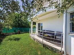 Spacious Holiday Home in Bibinje With Garden