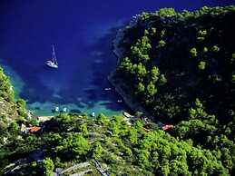 Modern Villa in Grohote With Pool