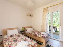 Hillside Villa in Bali With Private Pool