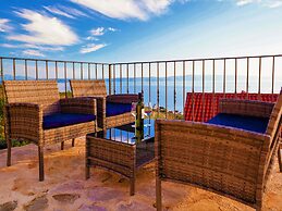 Villa in Podgora With Heated Pool