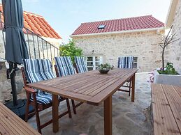 Villa in Podgora With Heated Pool