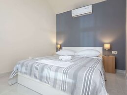 Villa in Podgora With Heated Pool