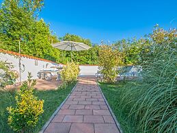 Adorable Holiday Home With Private Pool & Terrace With Barbecue