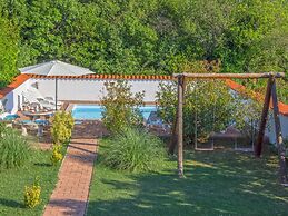 Adorable Holiday Home With Private Pool & Terrace With Barbecue