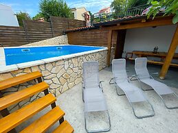 Apartment in Dramalj With Swimming Pool