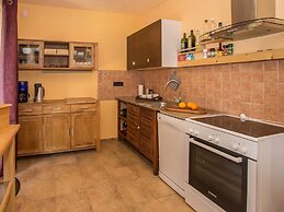 Adorable Holiday Home With Private Swimming Pool & Terrace