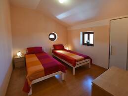 Nice Holiday House With Private Pool & Roof Terrace