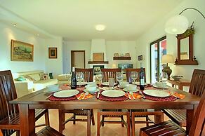 Gorgeous Villa With Private Swimming Pool and Covered Terrace