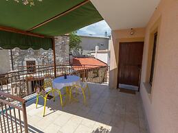 Large Holiday Home With Private Pool, Wellness & Sea View