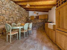 Large Holiday Home With Private Pool, Wellness & Sea View