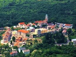 Large Holiday Home With Private Pool, Wellness & Sea View