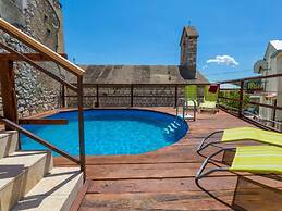 Large Holiday Home With Private Pool, Wellness & Sea View