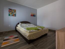 Large Holiday Home With Private Pool, Wellness & Sea View