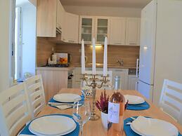 Lovely Island House With Private Swimming Pool, Garden, Bbq, Near the 