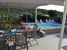 Lovely Island House With Private Swimming Pool, Garden, Bbq, Near the 