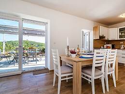 Lovely Island House With Private Swimming Pool, Garden, Bbq, Near the 