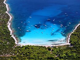 Lovely Island House With Private Swimming Pool, Garden, Bbq, Near the 