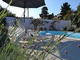 Lovely Island House With Private Swimming Pool, Garden, Bbq, Near the 