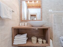 Modern Villa in Sukosan With Private Swimming Pool