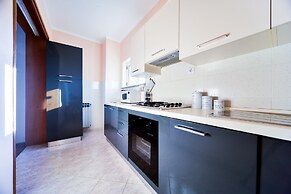 Spacious Apartment With Private Pool