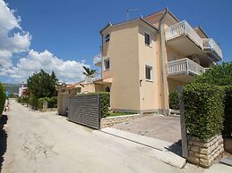 Apartment in Kastel Stafilic Near the sea