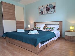 Apartment in Kastel Stafilic Near the sea