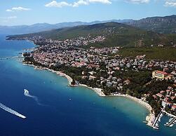 Studio Apartment With Swimming Pool & Sea View