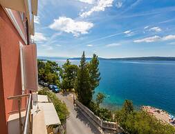 Studio Apartment With Swimming Pool & Sea View