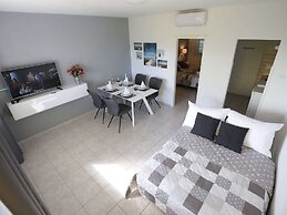 Modern Apartment With Great sea View