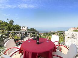 Cozy Holiday Home in Podgora