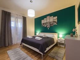 Cosy Holiday Home in Policnik With Pool