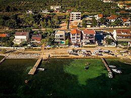 Swanky Villa in Turanj With Private Swimming Pool