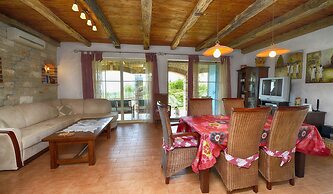 Authentic Holiday Home With Private Pool & Covered Terrace