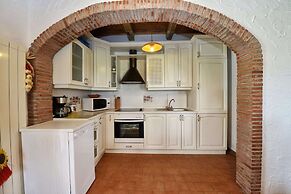 Authentic Holiday Home With Private Pool & Covered Terrace