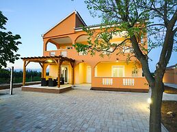 Holiday Home in Prkos With Private Pool