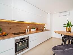 Villa in Zaton With Swimming Pool