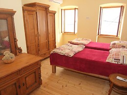 Spacious Holiday Home With Terrace & Great Sea View