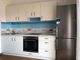 Spacious Apartment in Novalja near Sea