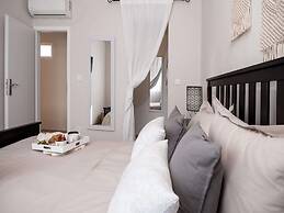 Luxury Villa Lelu With Heated Saltwater Pool, Parking, High Speed Inte