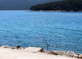 Apartment in Molat With sea View