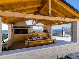 Villa in Gruda With Swimming Pool