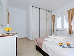 Villa in Gruda With Swimming Pool