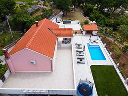 Villa in Gruda With Swimming Pool