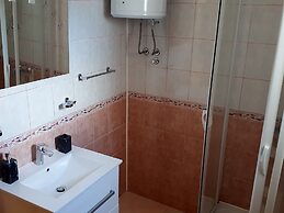 Modern Apartment in Bibinje With Pool