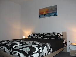 Modern Apartment in Bibinje With Pool