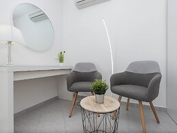 Modern Villa in Maslenica With Swimming Pool