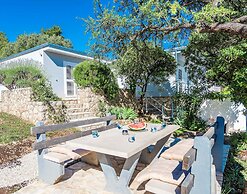 Modern Villa in Maslenica With Swimming Pool